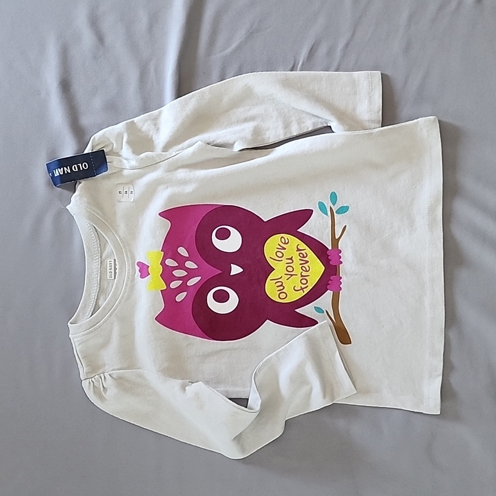 New Old Navy light gray long sleeve (owl) shirt. Size: 2T